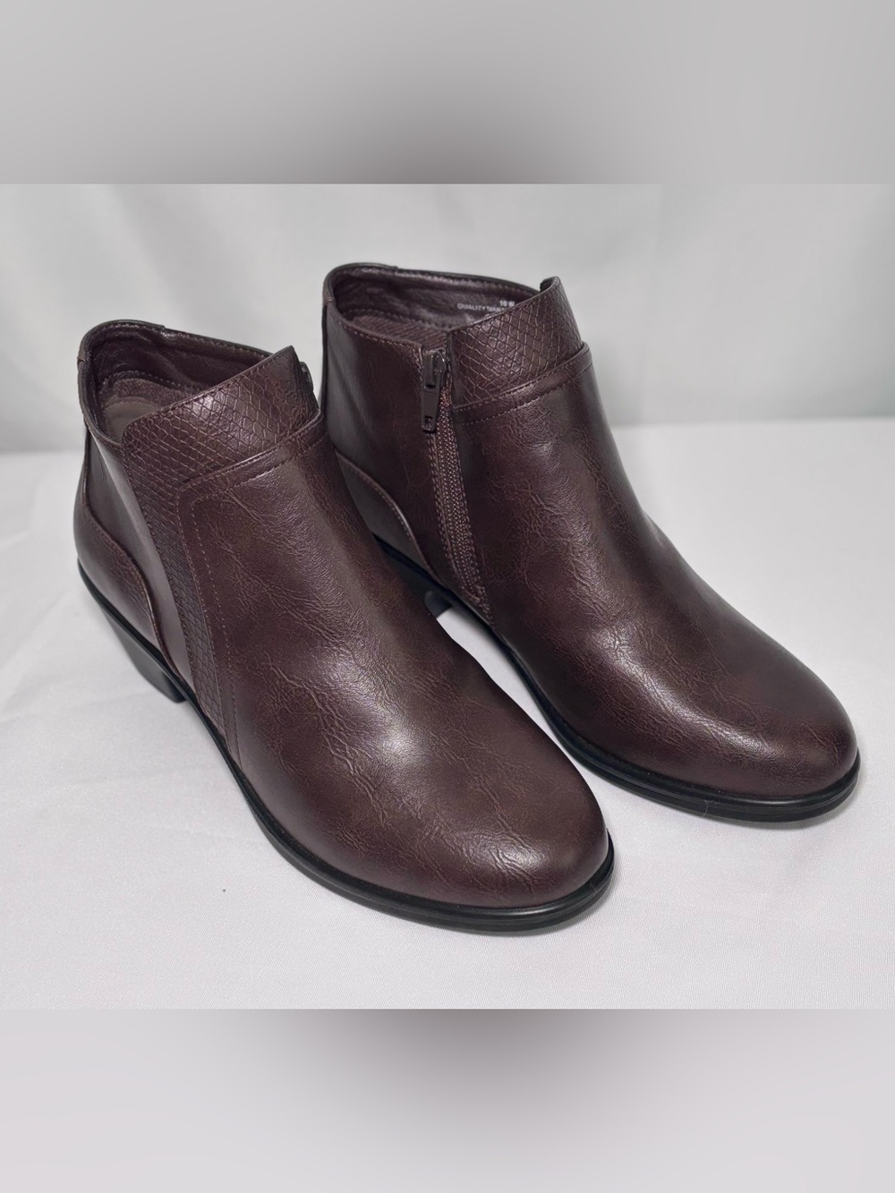Easy Street Dark Brown Ankle Boots Women’s 10W